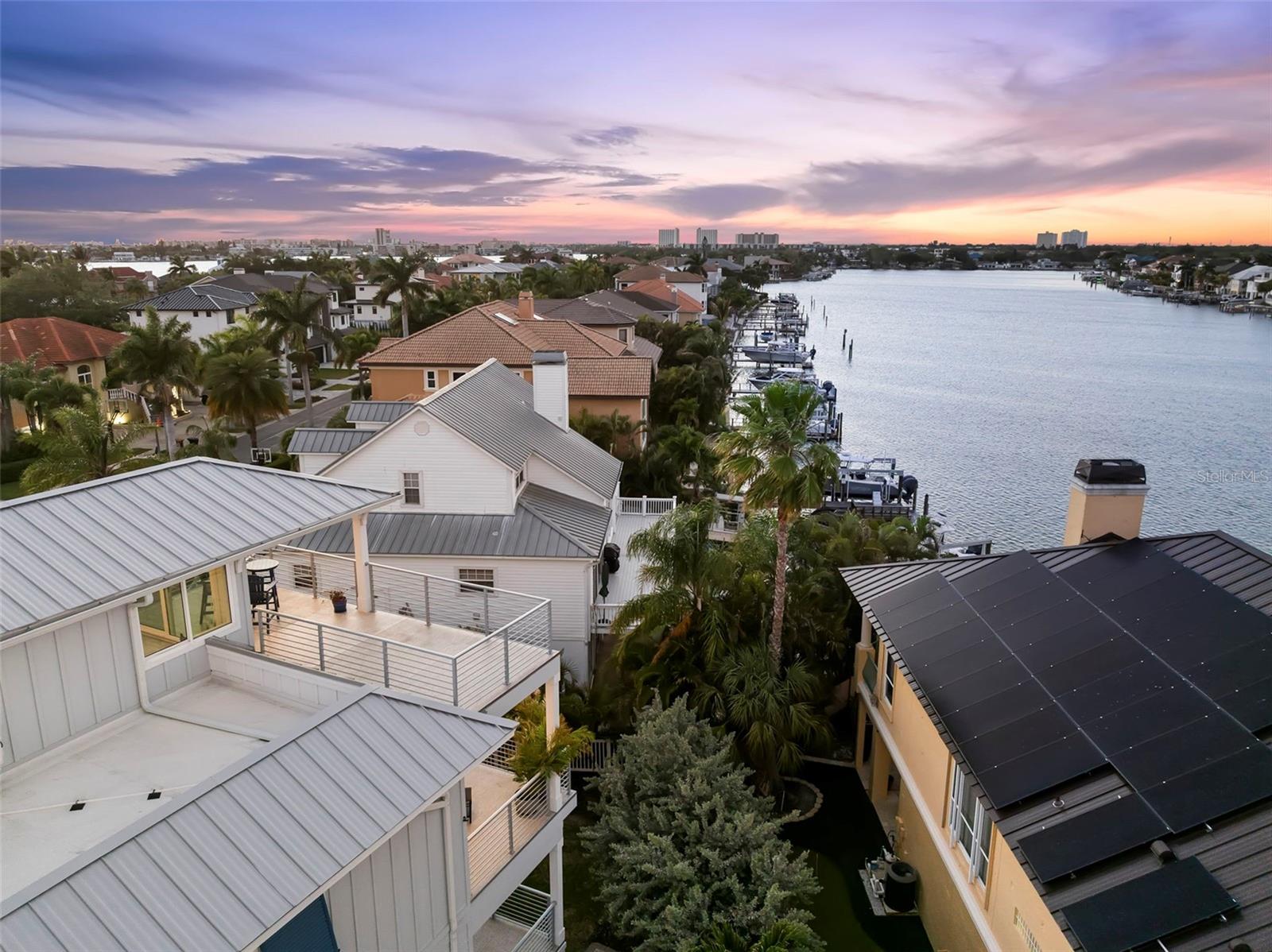 Image 71 of 95 For 2813 Kipps Colony Drive S