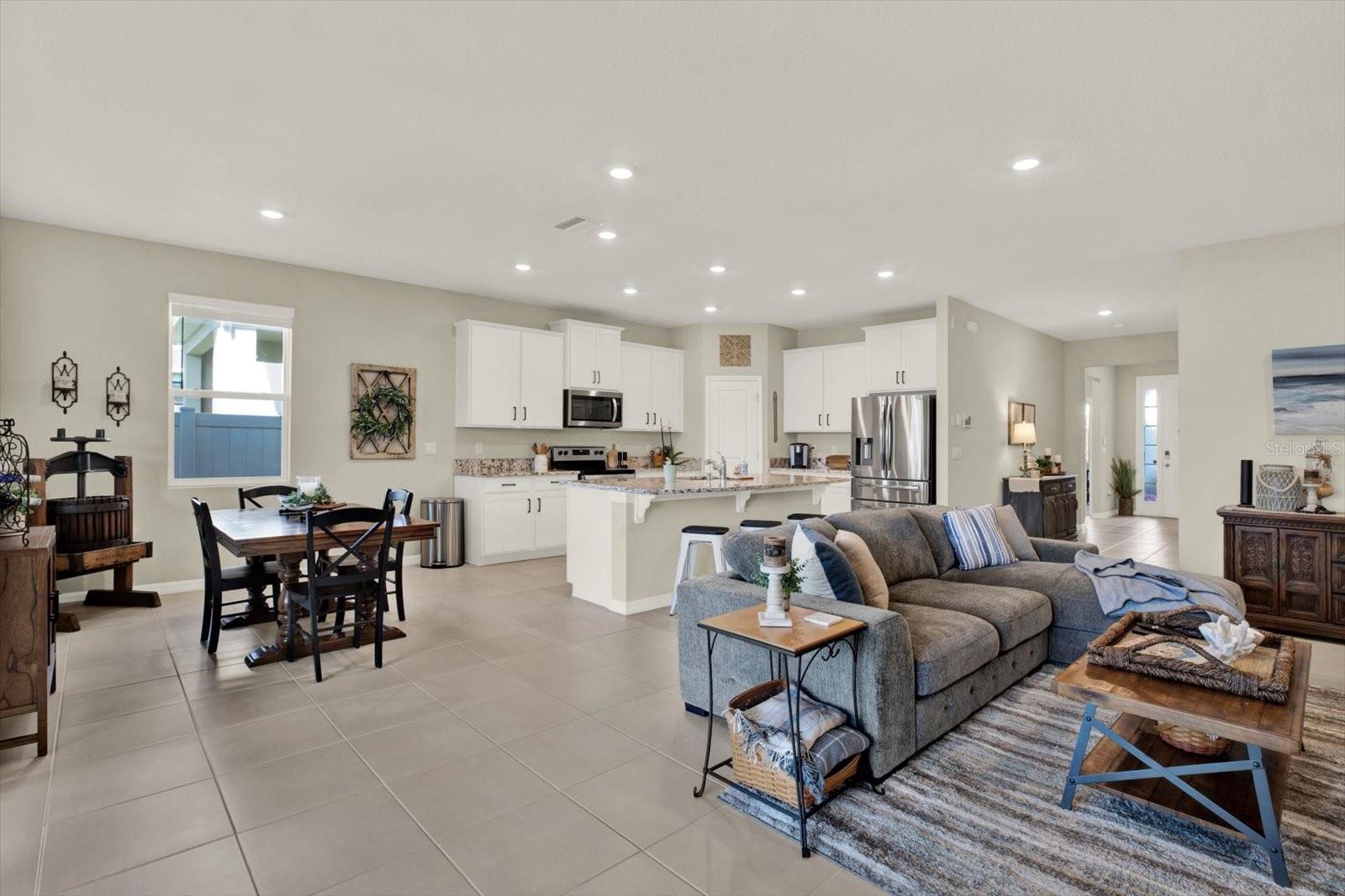 Image 12 of 61 For 10186 Shoreline View Way
