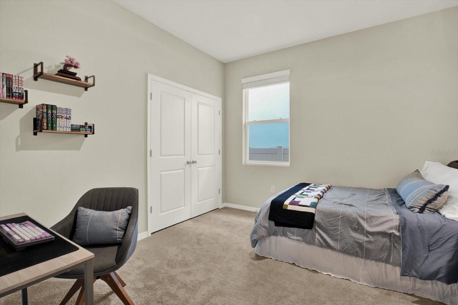Image 30 of 61 For 10186 Shoreline View Way