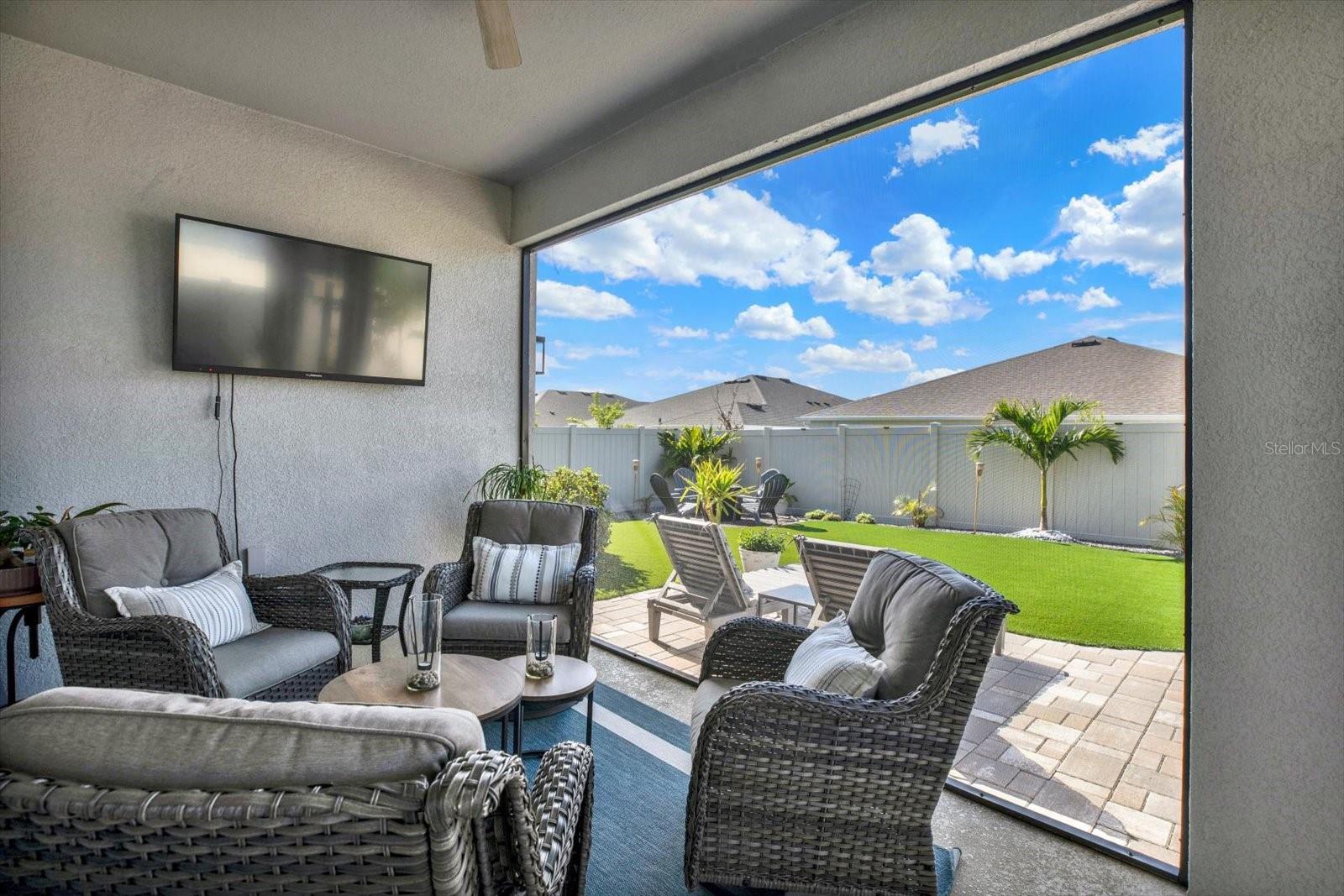 Image 33 of 61 For 10186 Shoreline View Way