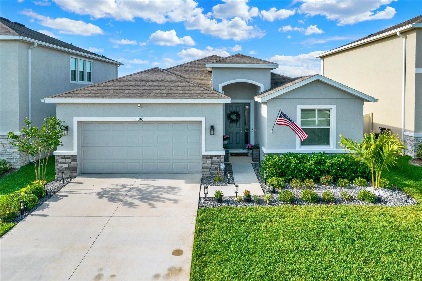 Image 45 of 61 For 10186 Shoreline View Way