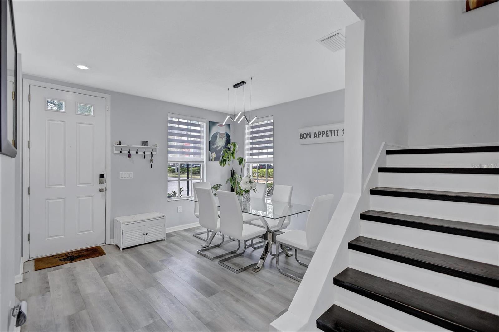 Image 19 of 67 For 10039 Bradwell Place