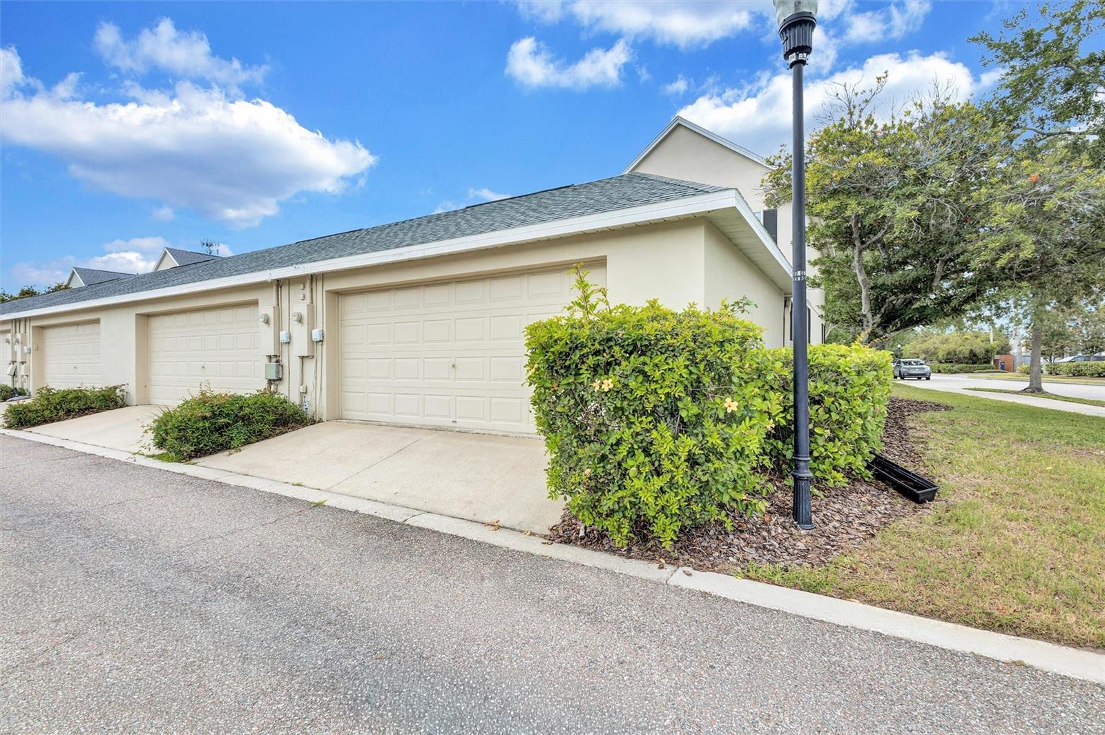 Image 39 of 67 For 10039 Bradwell Place