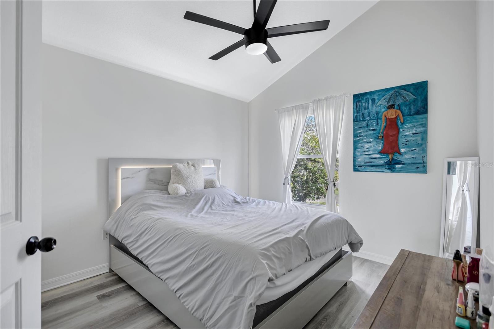 Image 42 of 67 For 10039 Bradwell Place