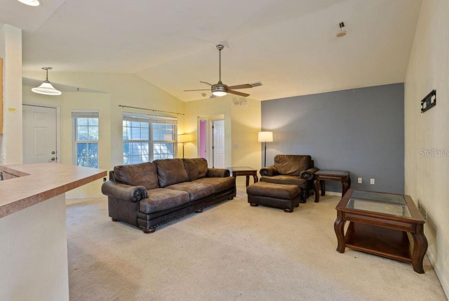 Image 13 of 37 For 9590 98th Avenue