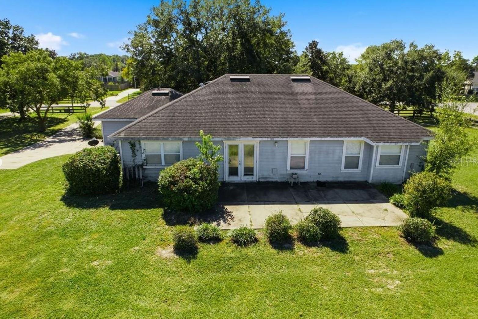 Image 3 of 37 For 9590 98th Avenue