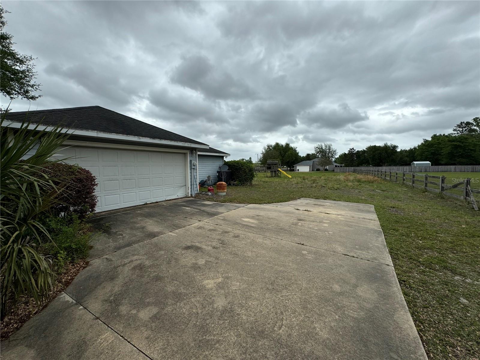 Image 35 of 37 For 9590 98th Avenue