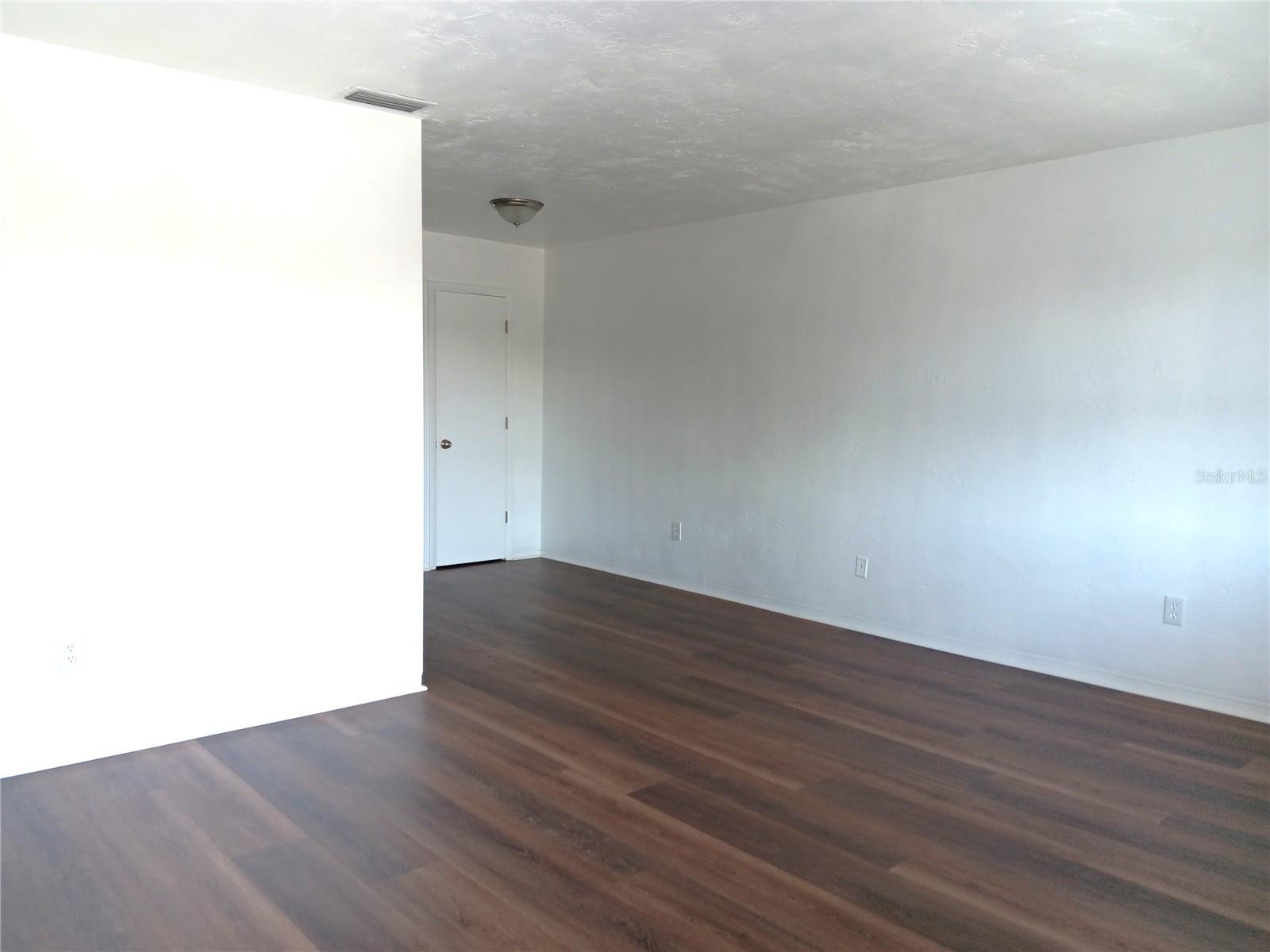 Image 2 of 18 For 1260 70th Street N 7