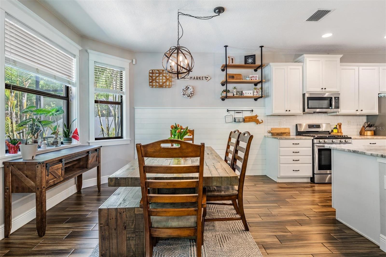 Image 13 of 70 For 19545 Post Island Loop