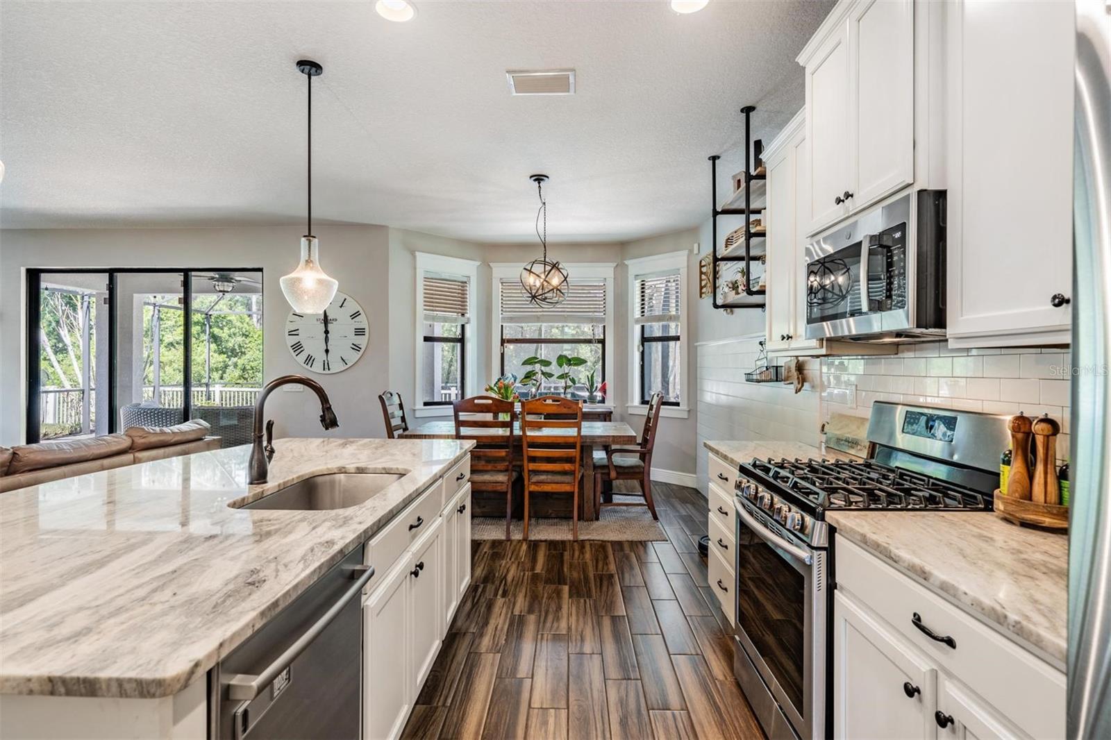 Image 18 of 70 For 19545 Post Island Loop