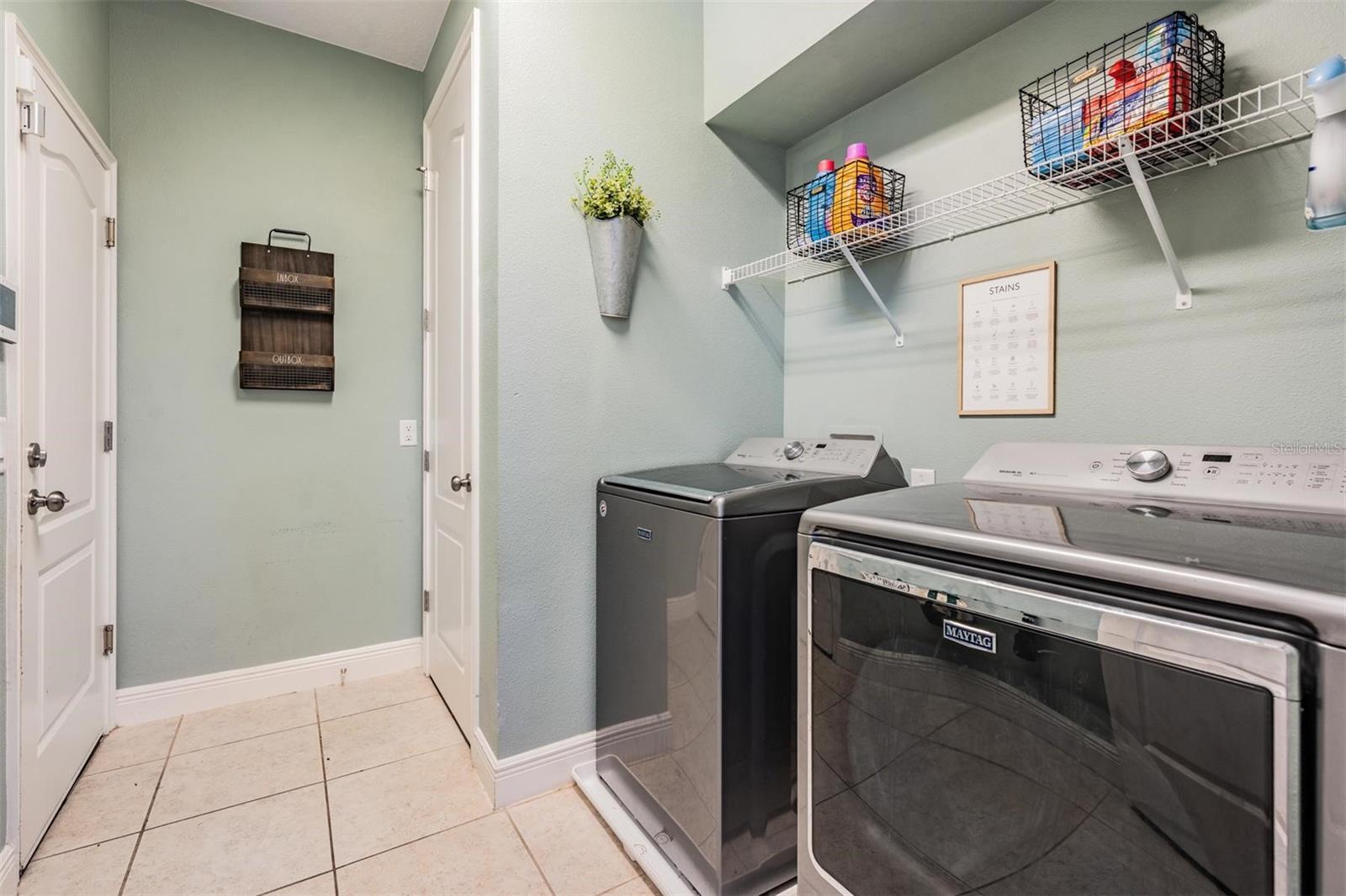 Image 33 of 70 For 19545 Post Island Loop