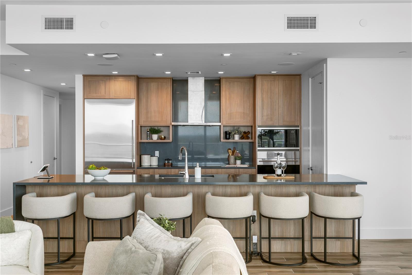 Image 14 of 65 For 5120 Marina Way 11005