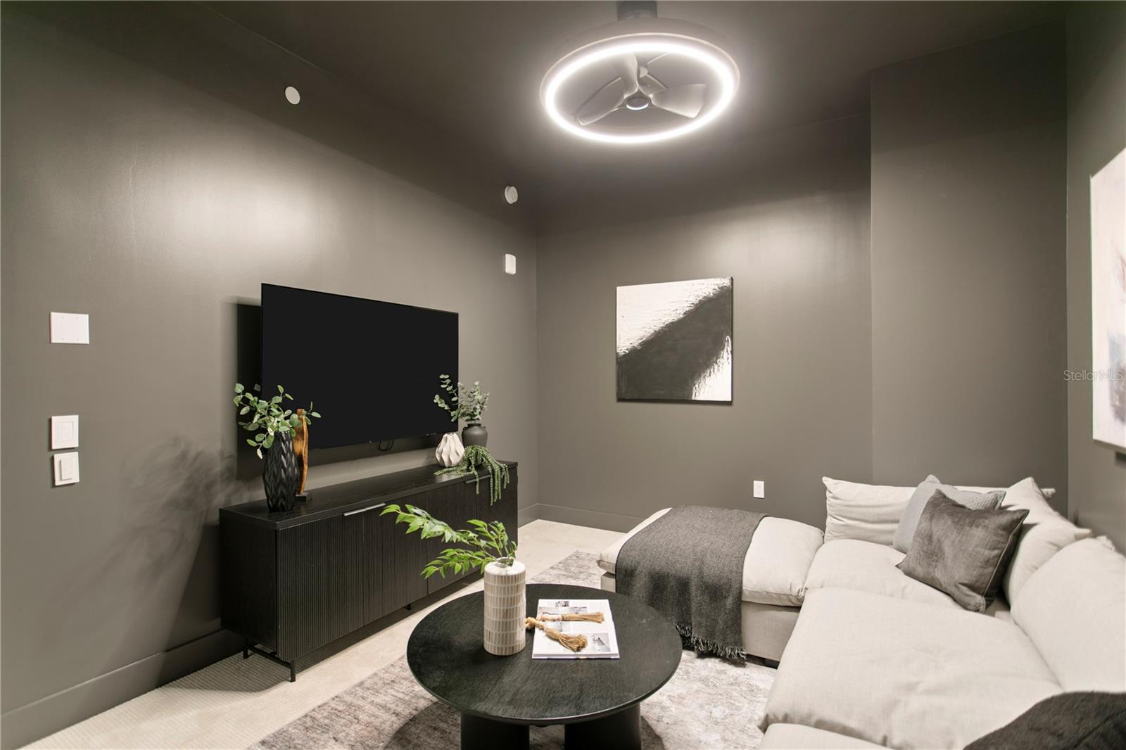 Image 39 of 65 For 5120 Marina Way 11005