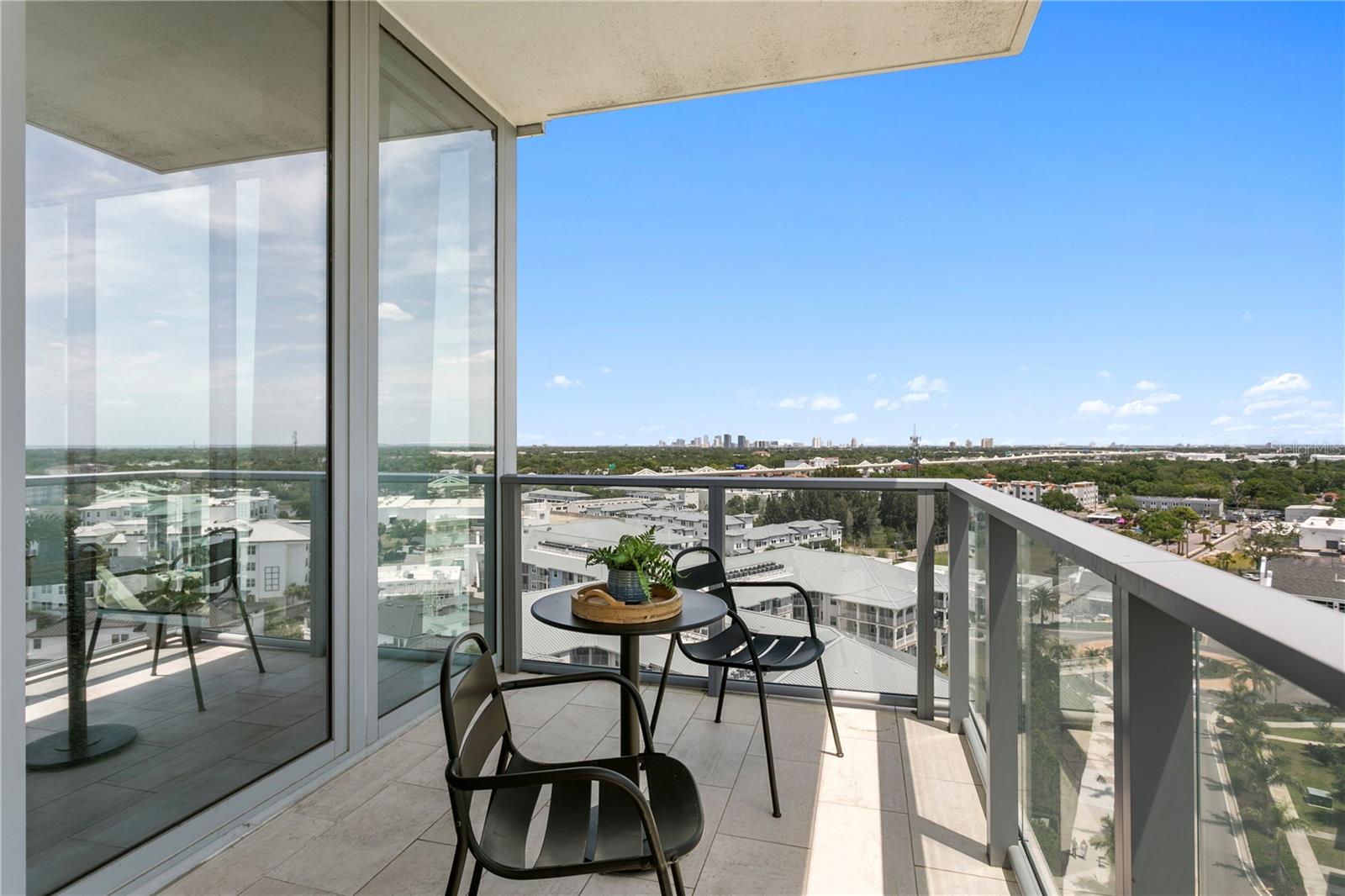 Image 42 of 65 For 5120 Marina Way 11005