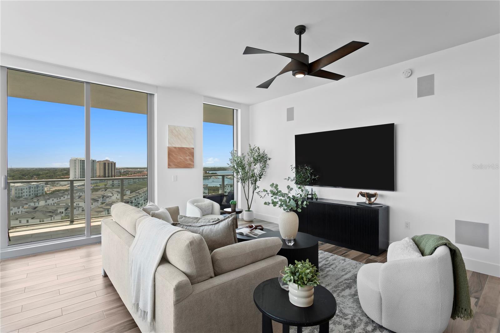 Image 6 of 65 For 5120 Marina Way 11005