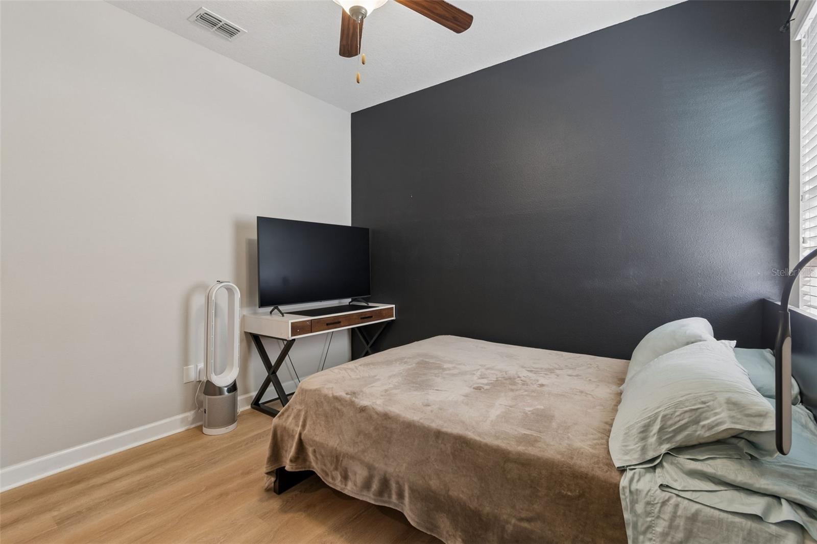 Image 33 of 62 For 19157 Andrea Lynn Lane