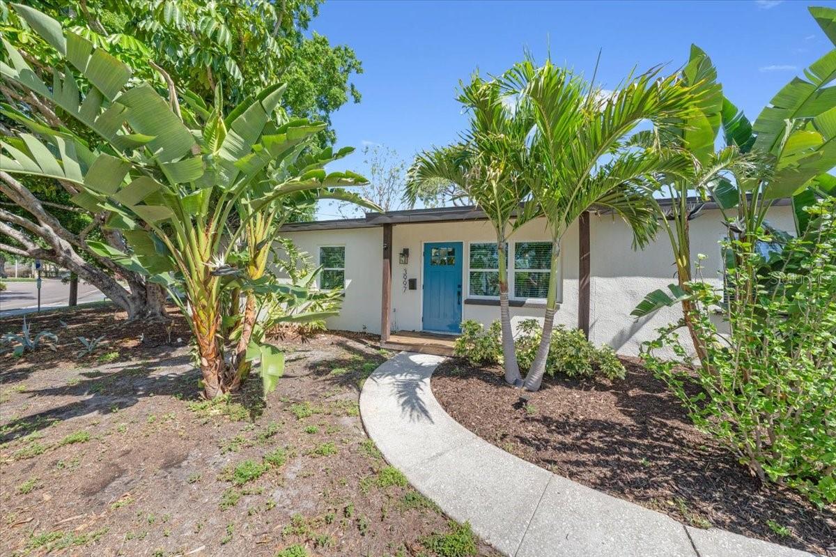 Details for 3997 Marlin Drive Se, ST PETERSBURG, FL 33705