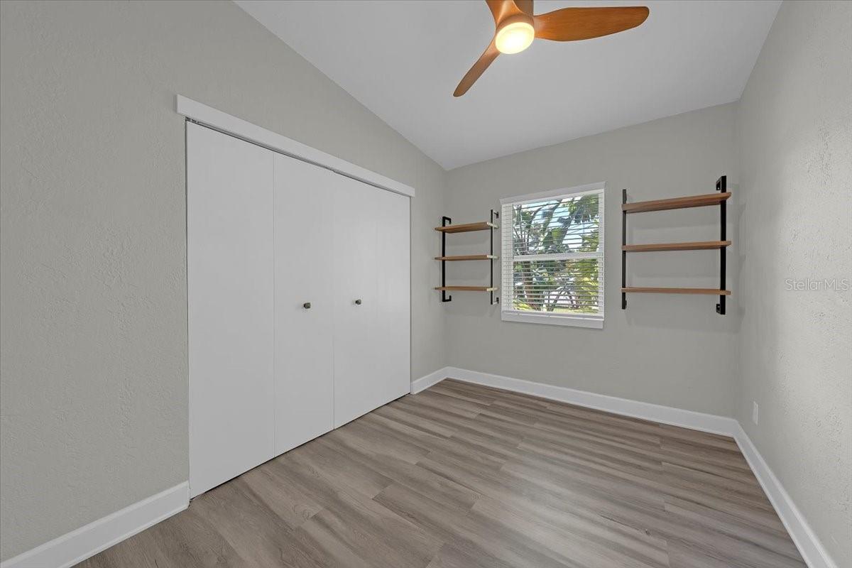 Image 20 of 34 For 3997 Marlin Drive Se