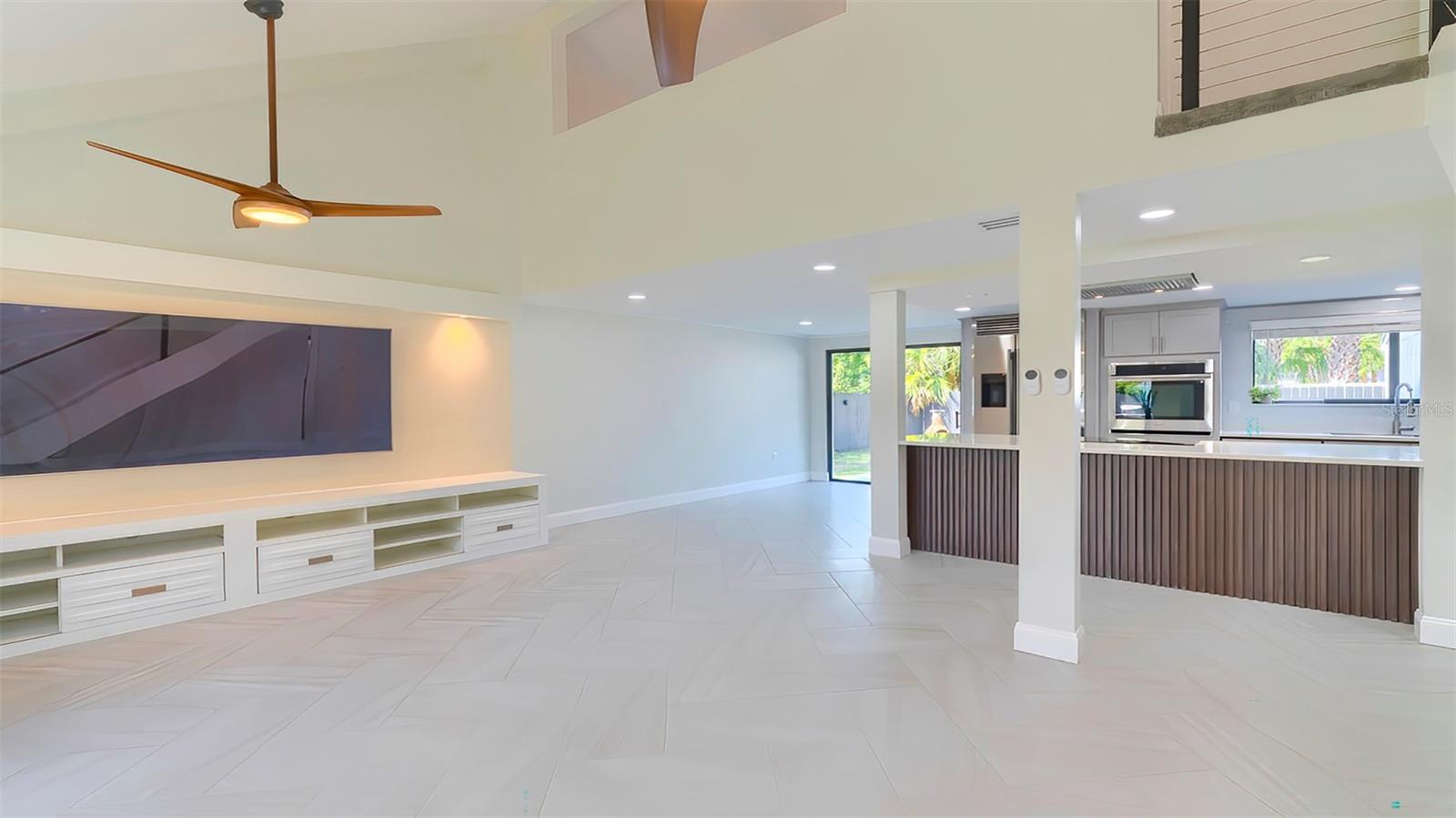 Image 11 of 43 For 7331 Dianne Drive