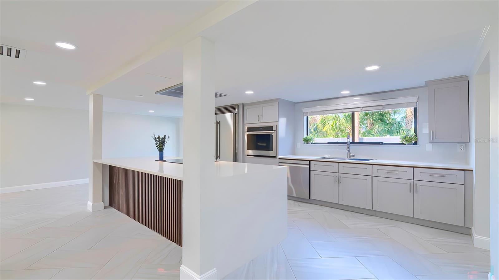 Image 16 of 43 For 7331 Dianne Drive