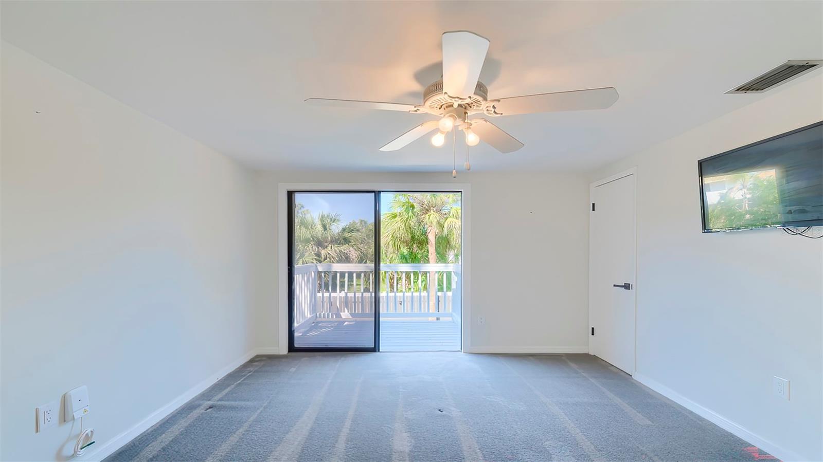 Image 24 of 43 For 7331 Dianne Drive