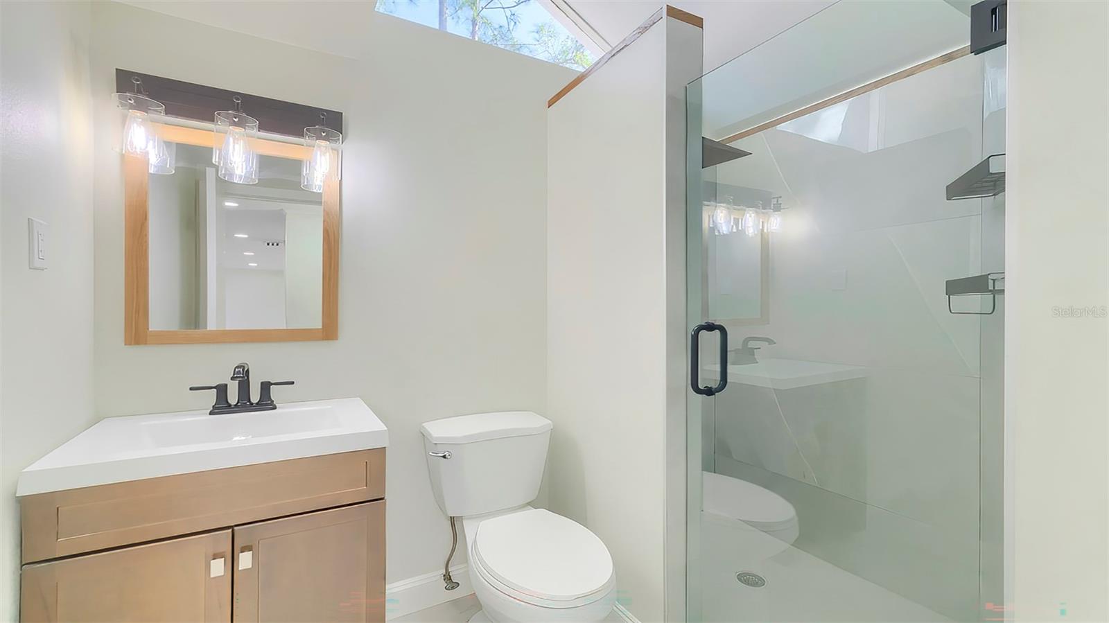 Image 30 of 43 For 7331 Dianne Drive