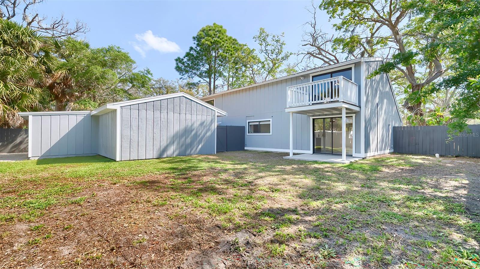 Image 37 of 43 For 7331 Dianne Drive