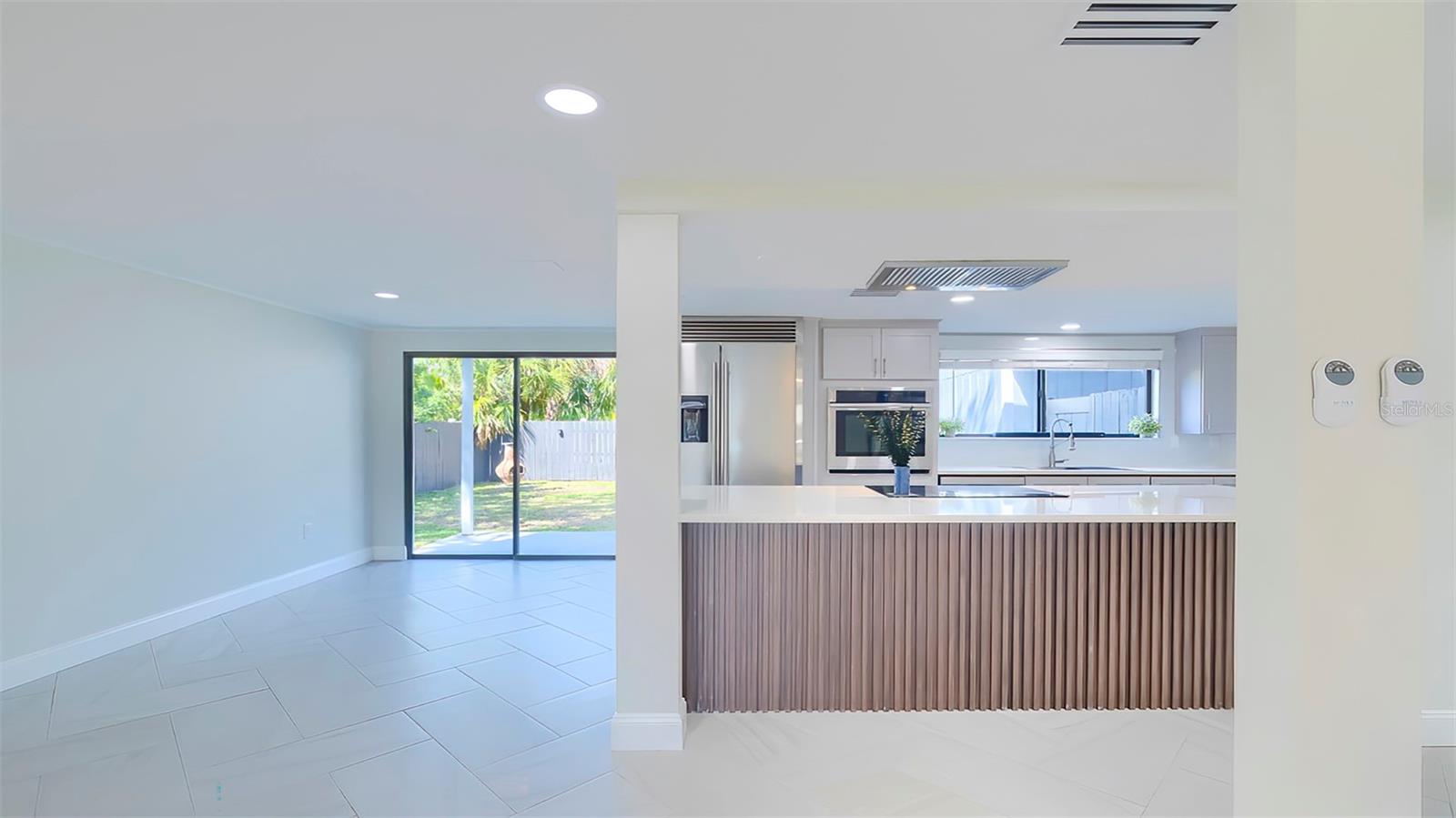 Image 6 of 43 For 7331 Dianne Drive