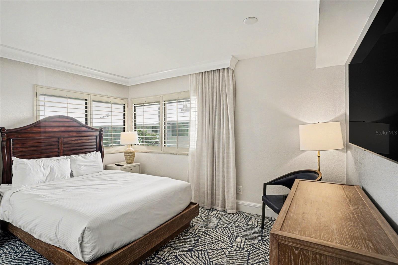 Image 13 of 30 For 4770 Fox Hunt Lane B510