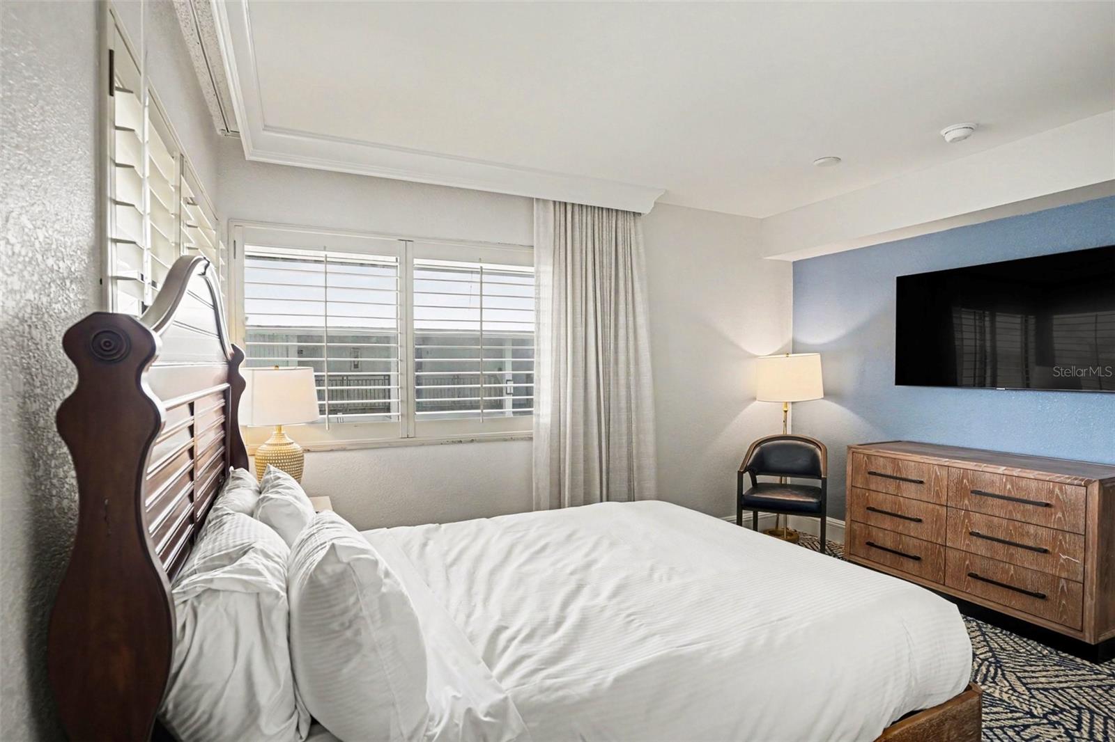 Image 15 of 30 For 4770 Fox Hunt Lane B510