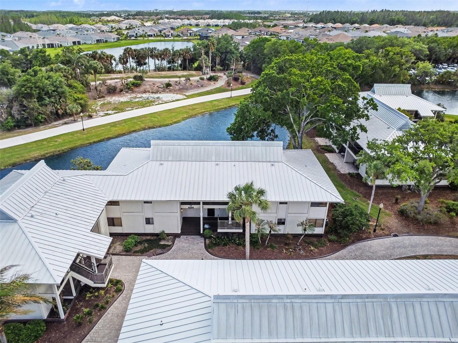 Image 27 of 30 For 4770 Fox Hunt Lane B510