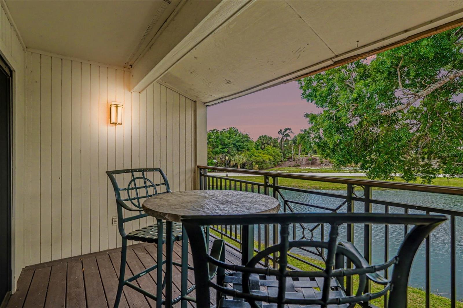 Image 3 of 30 For 4770 Fox Hunt Lane B510