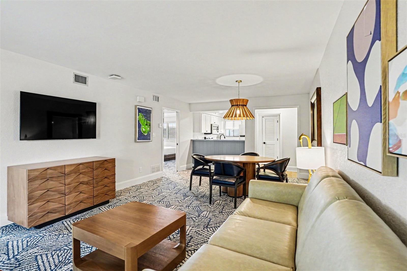 Image 7 of 30 For 4770 Fox Hunt Lane B510