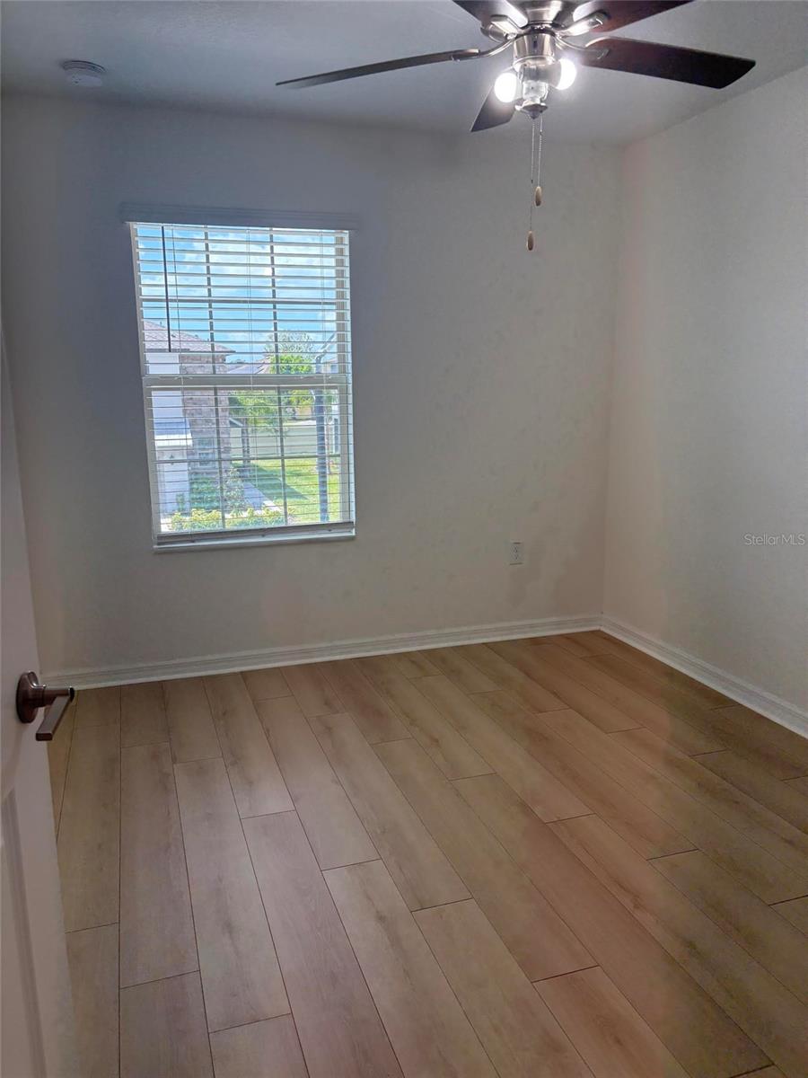 Image 7 of 31 For 14442 Editors Note Street