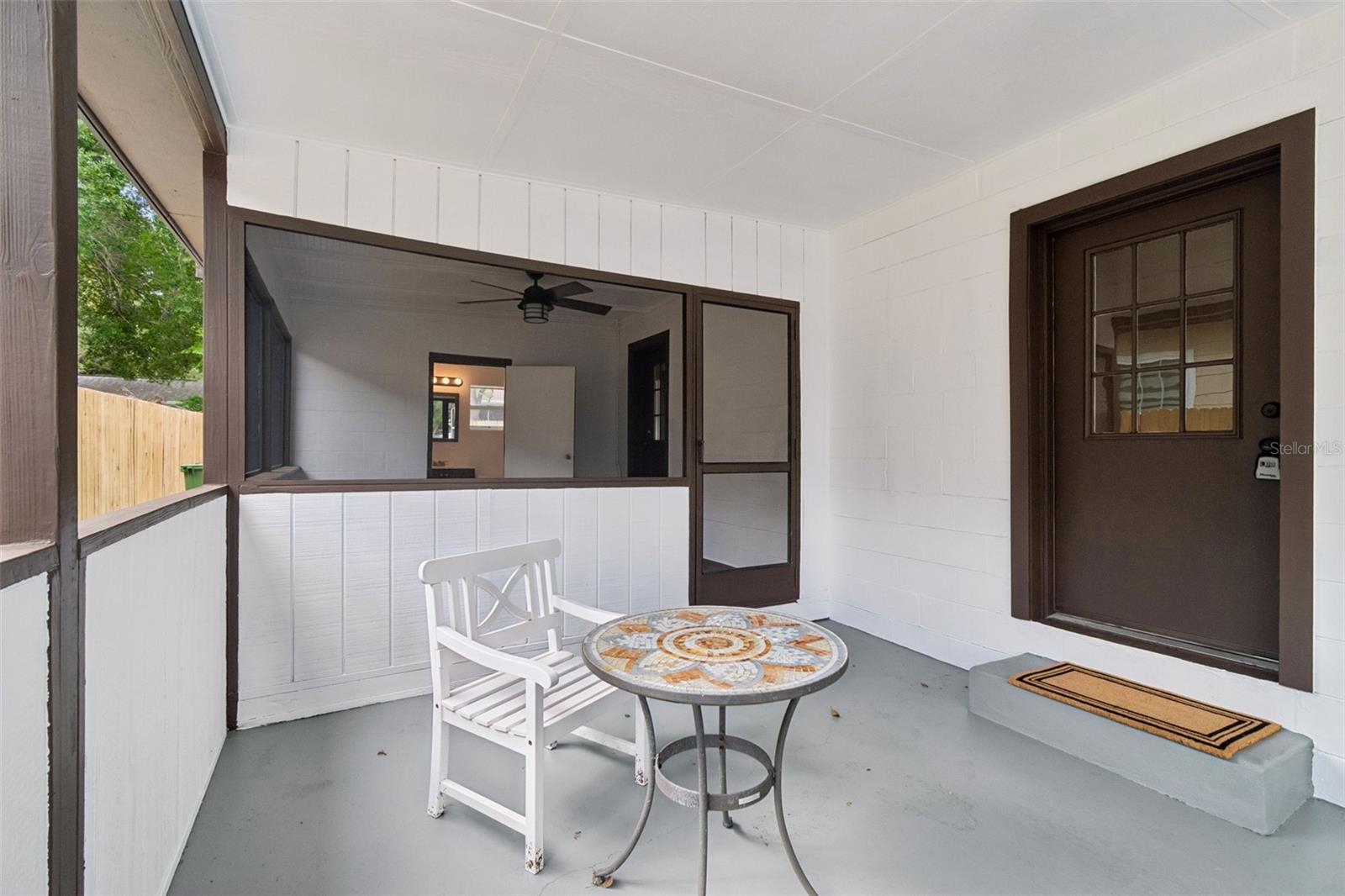 Listing photo id 30 for 911 Patterson Street