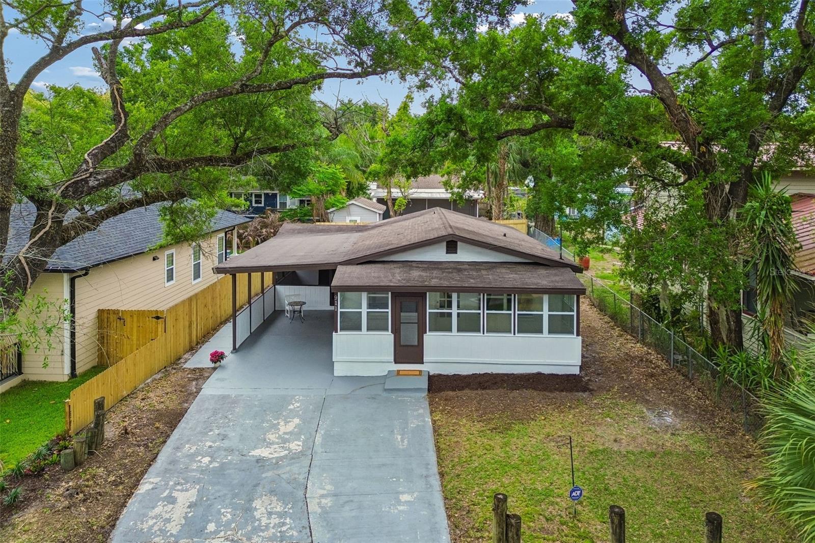 Listing photo id 36 for 911 Patterson Street