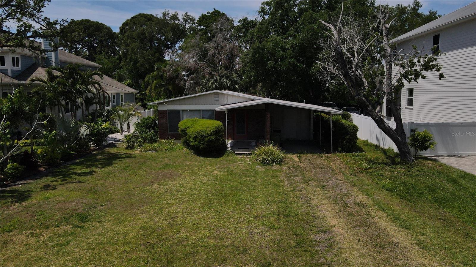 Listing Details for 2305 Occident Street, TAMPA, FL 33629