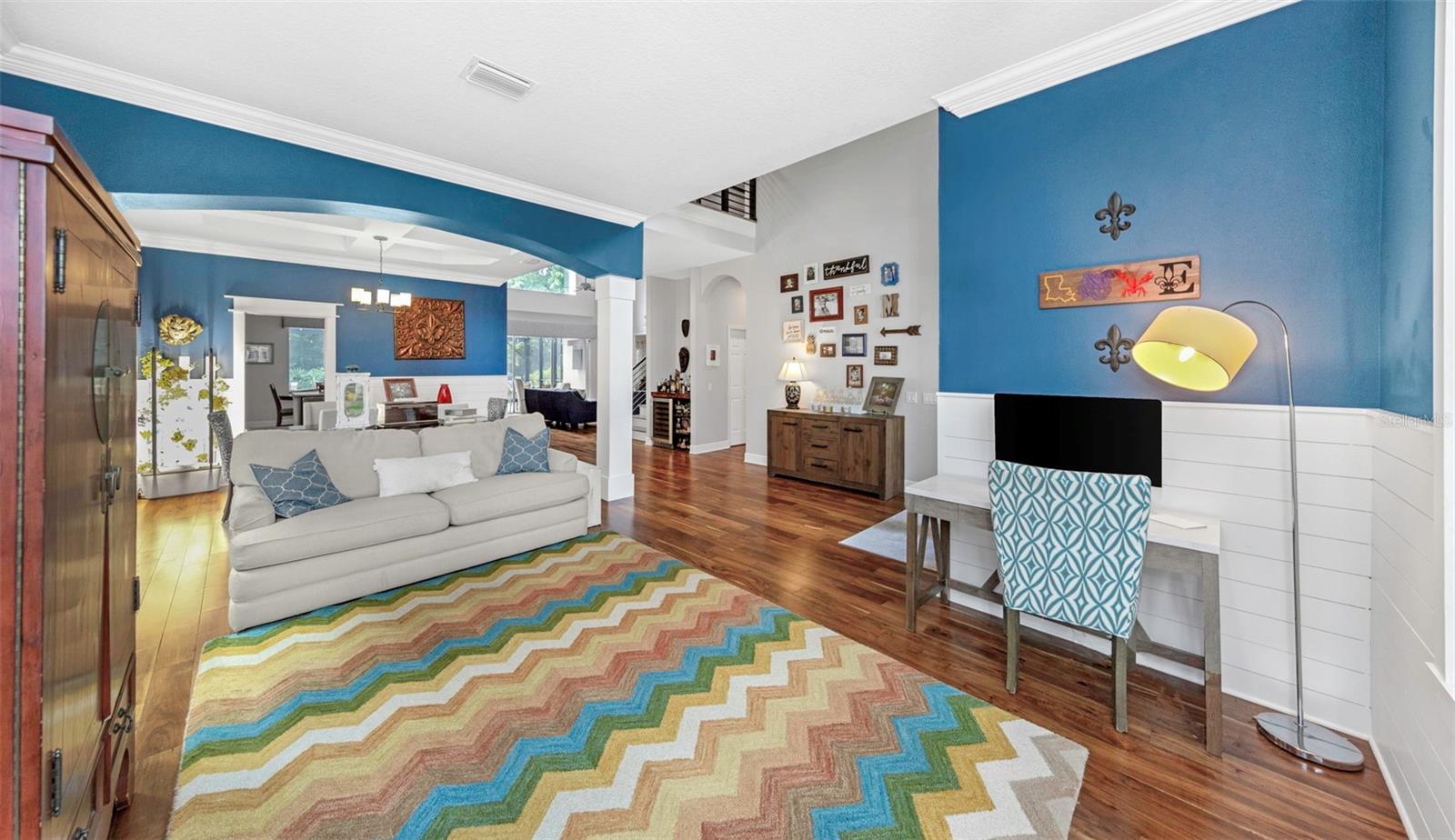 Image 12 of 92 For 10422 Greendale Drive