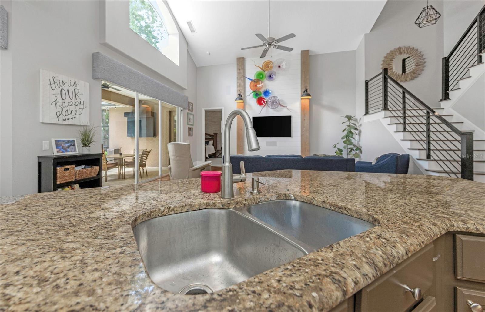 Image 21 of 92 For 10422 Greendale Drive