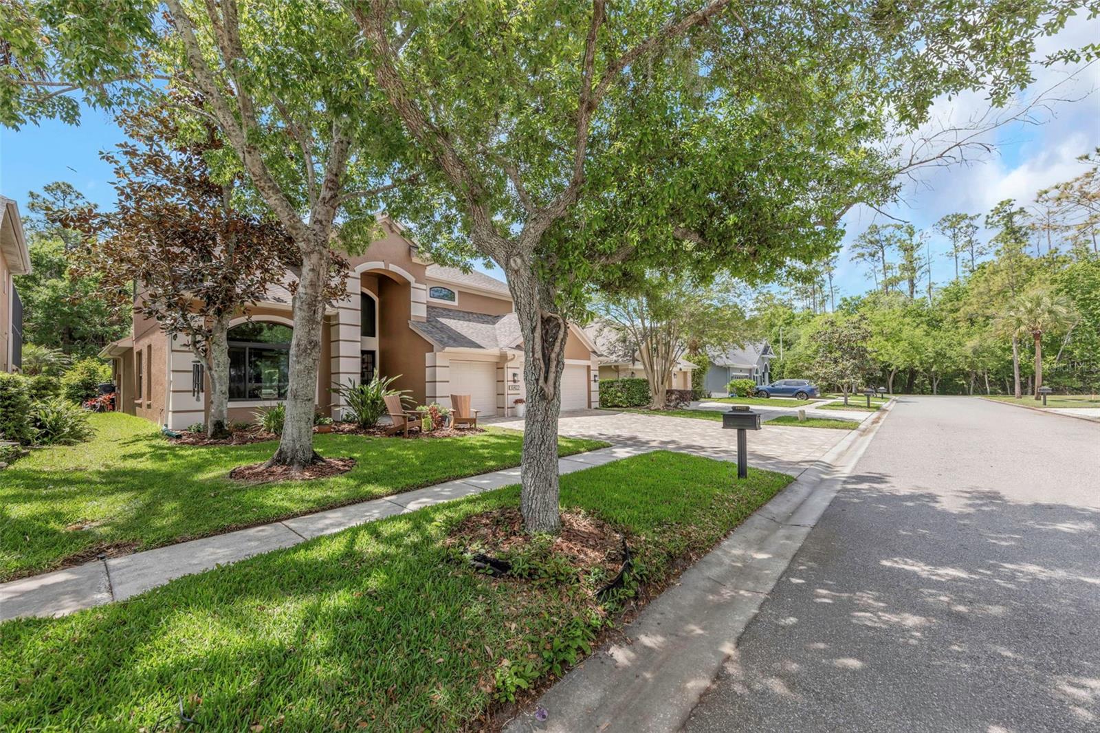 Image 3 of 92 For 10422 Greendale Drive