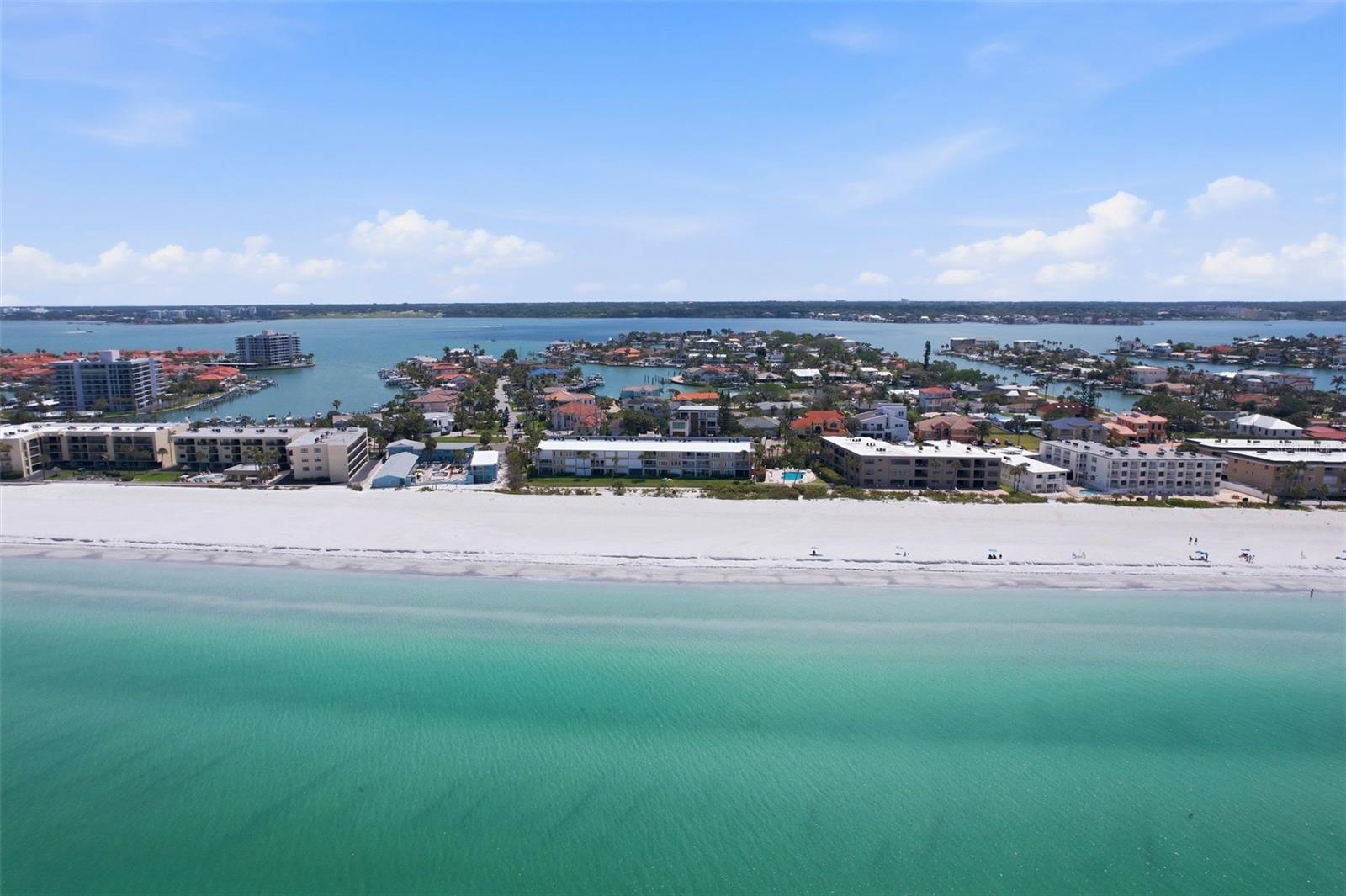 Image 37 of 42 For 3400 Gulf Boulevard 104