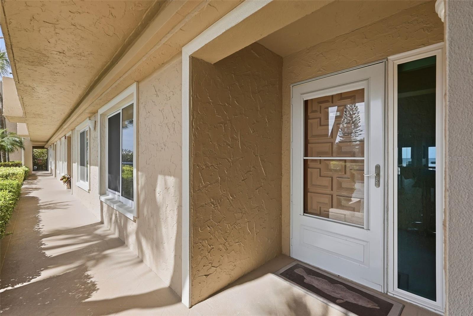 Image 4 of 42 For 3400 Gulf Boulevard 104