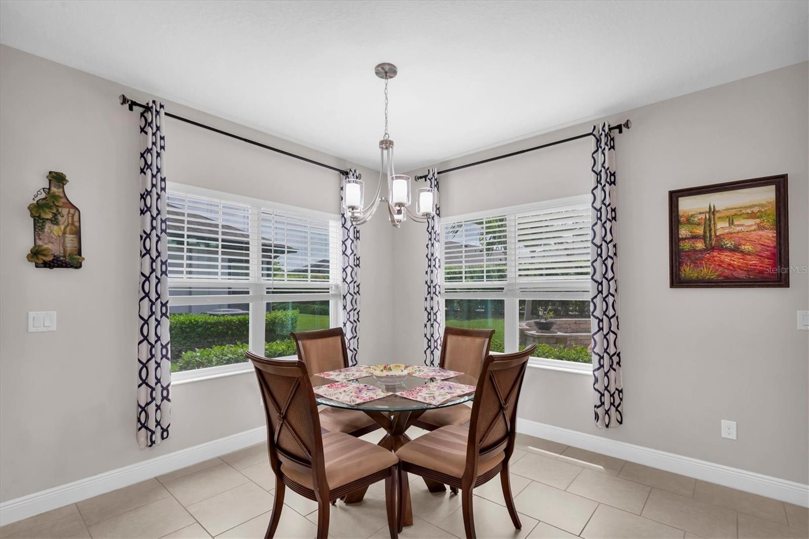 Image 11 of 57 For 6210 Heirloom Place