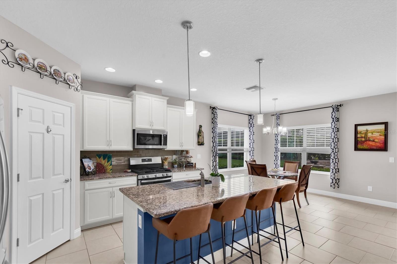 Image 12 of 57 For 6210 Heirloom Place