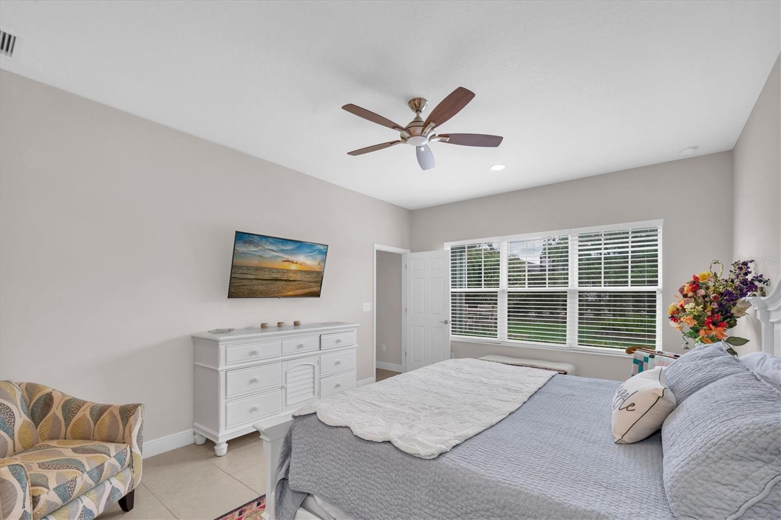 Image 25 of 57 For 6210 Heirloom Place