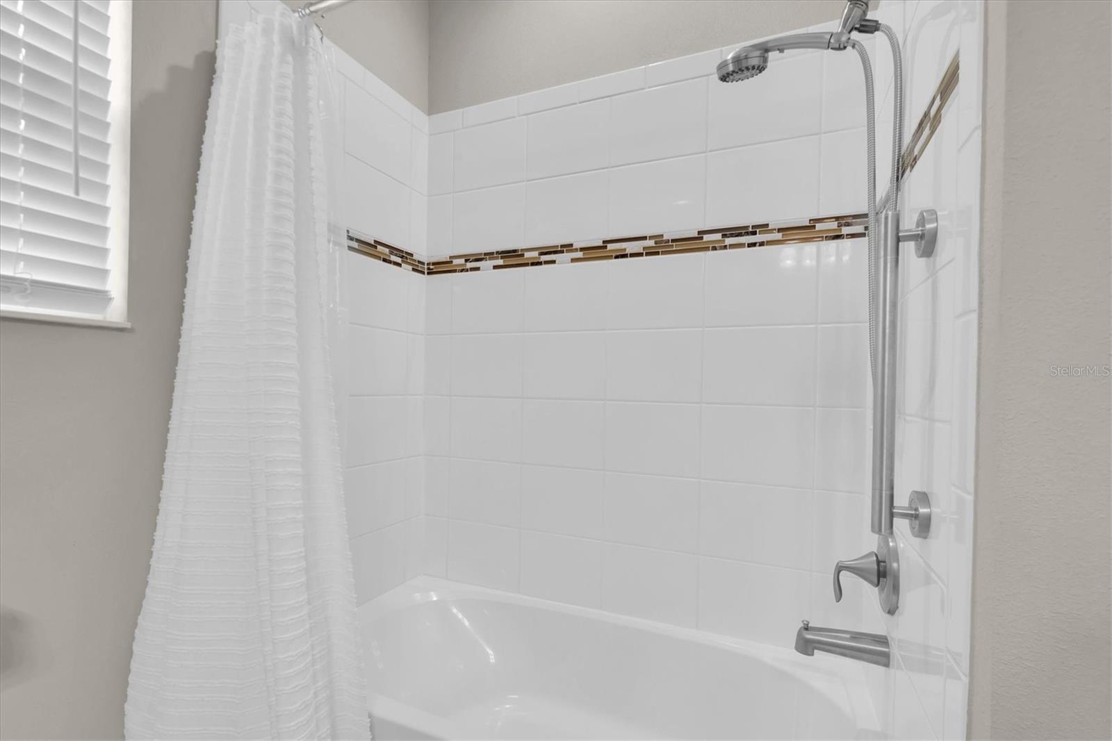 Image 29 of 57 For 6210 Heirloom Place