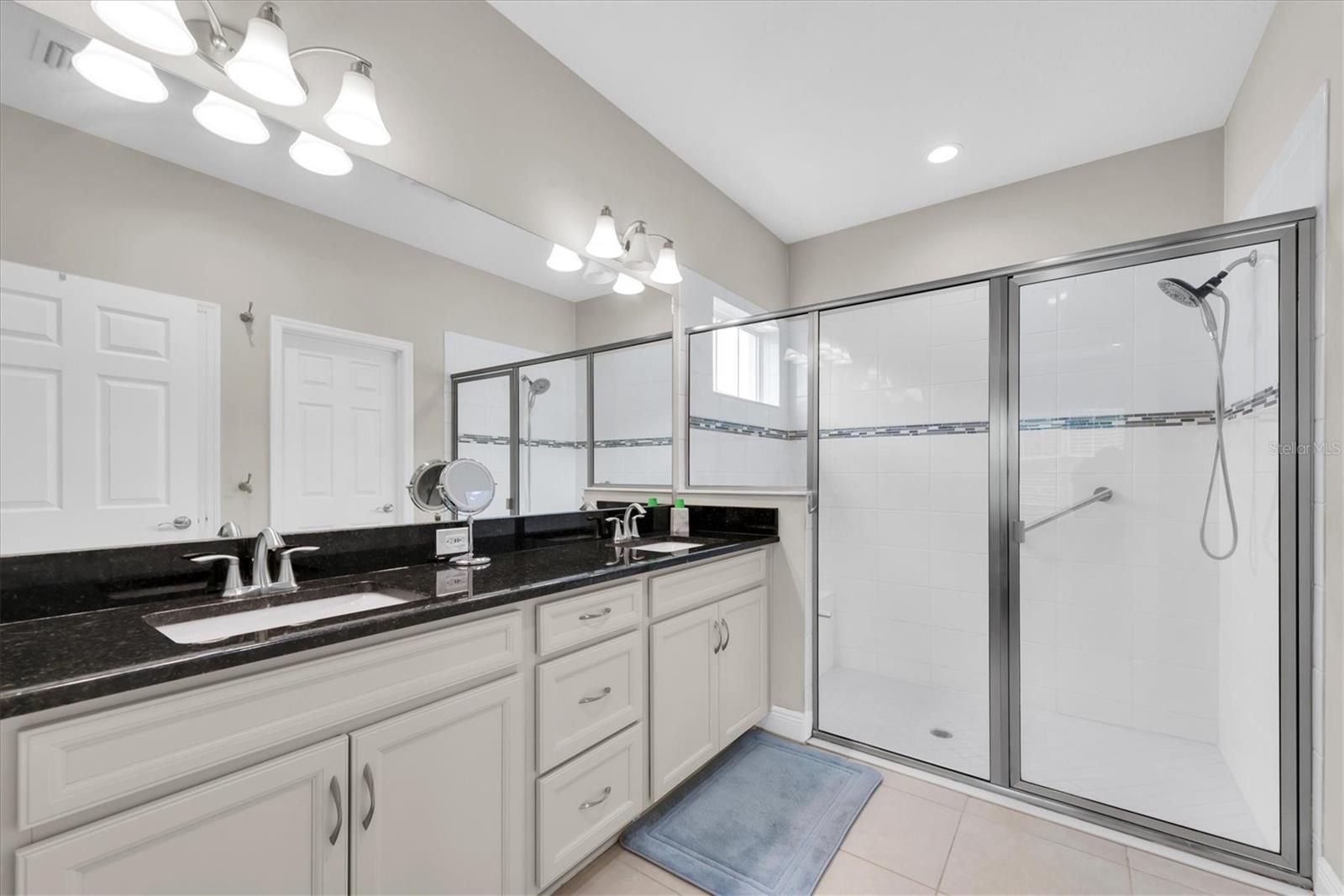 Image 31 of 57 For 6210 Heirloom Place