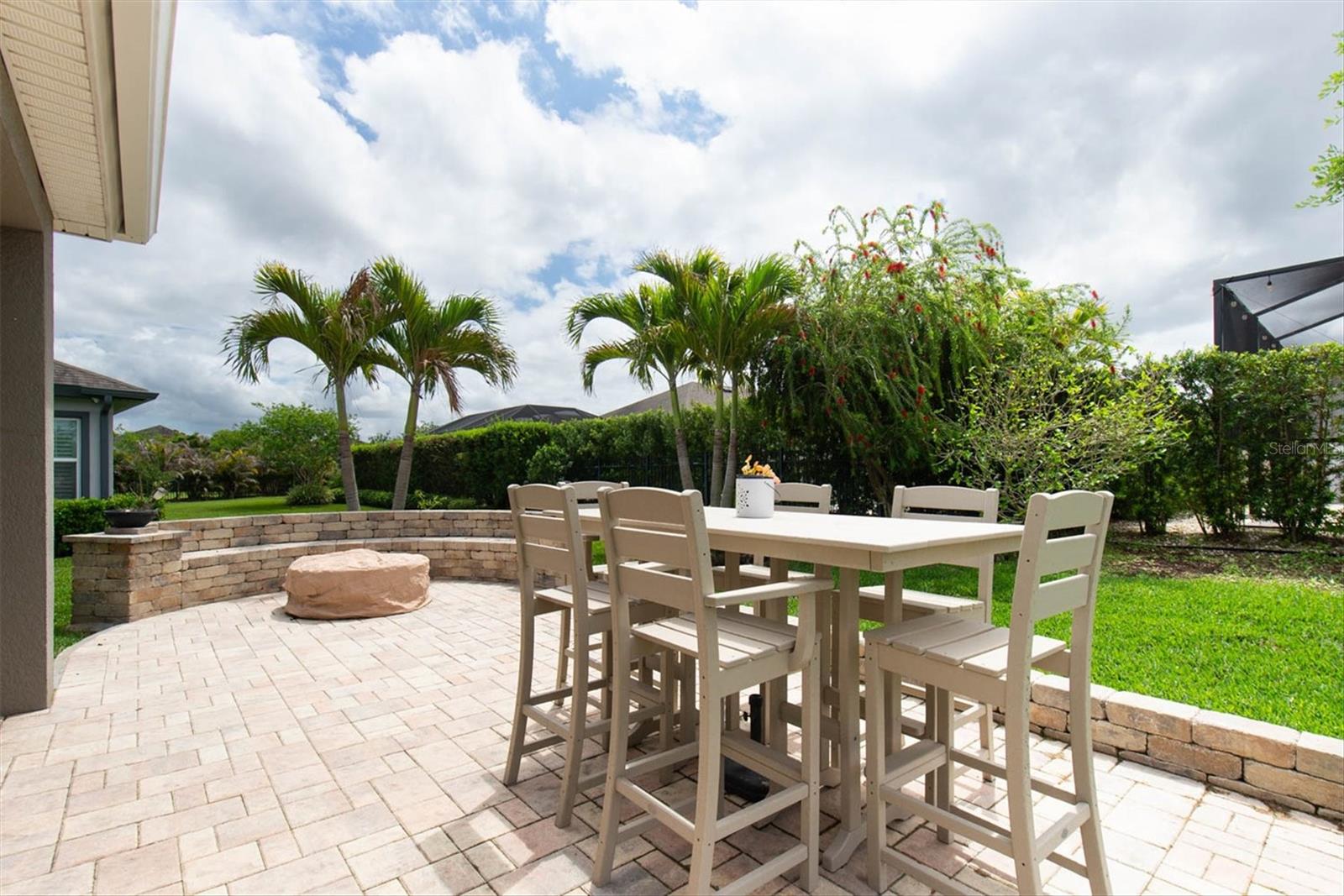 Image 4 of 57 For 6210 Heirloom Place