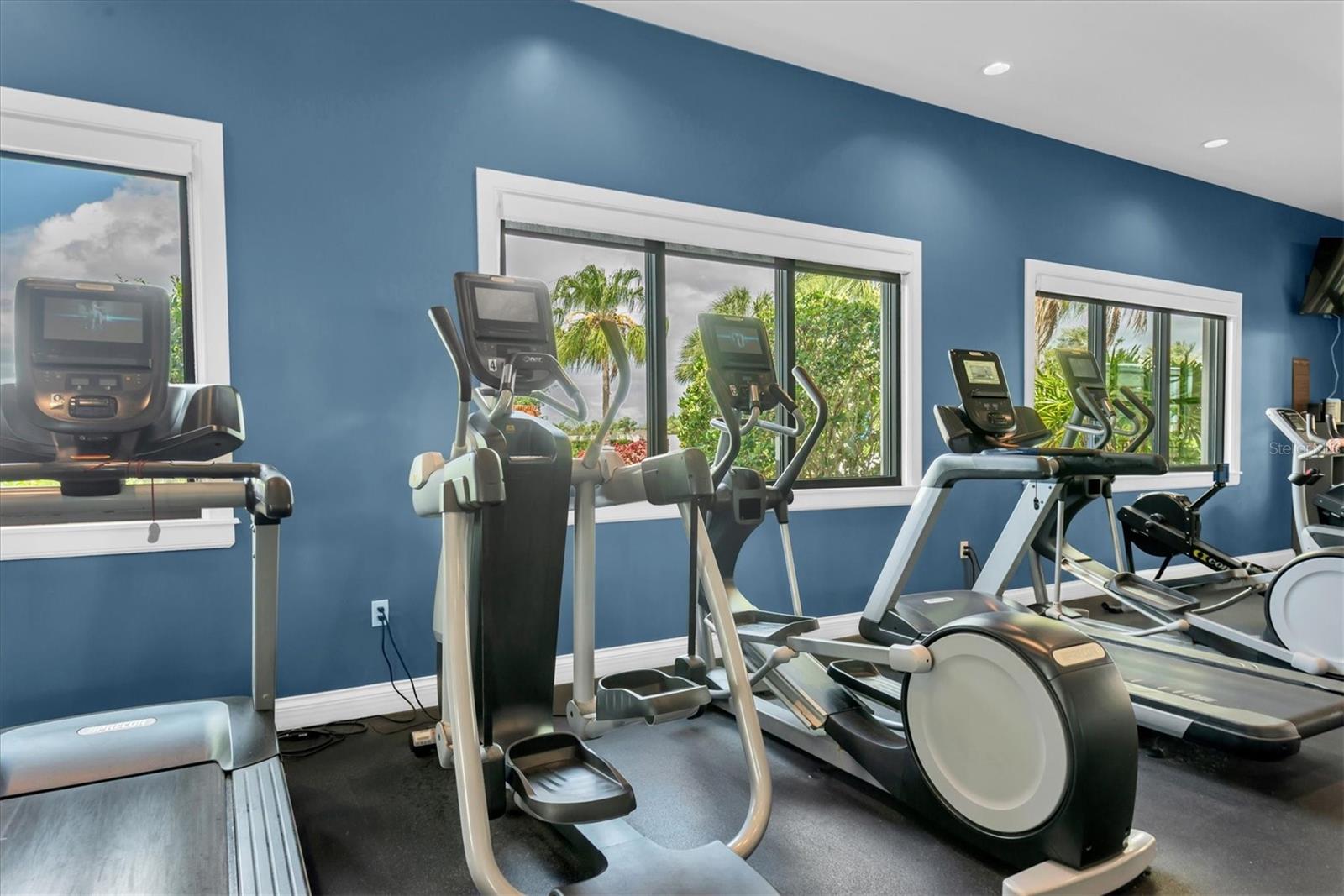 Image 51 of 57 For 6210 Heirloom Place