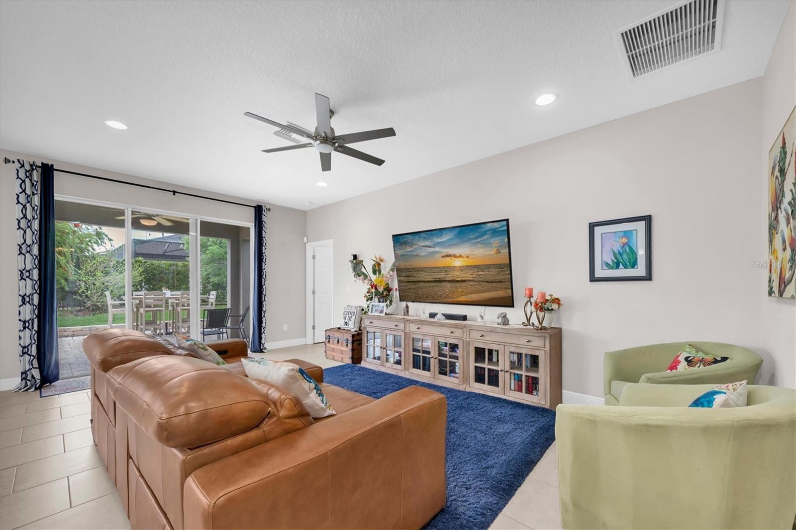 Image 8 of 57 For 6210 Heirloom Place